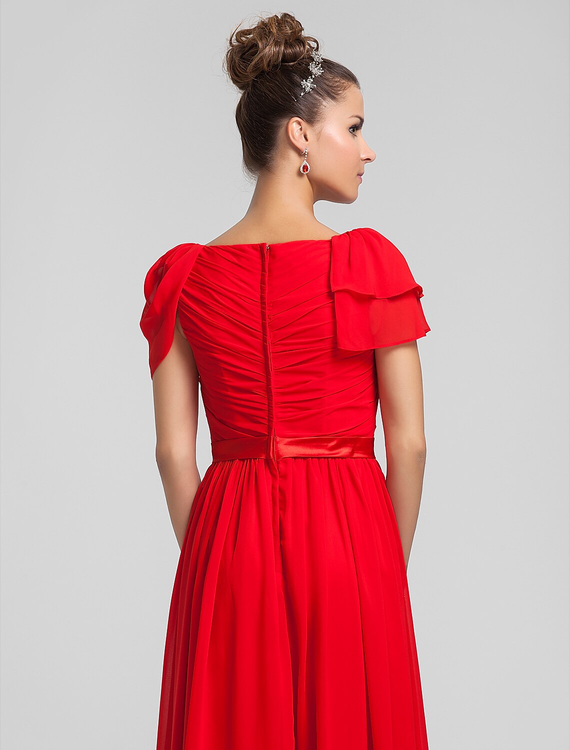 Luolandi Sheath Square Neck Floor Length Chiffon Bridesmaid Dress with Side Draping