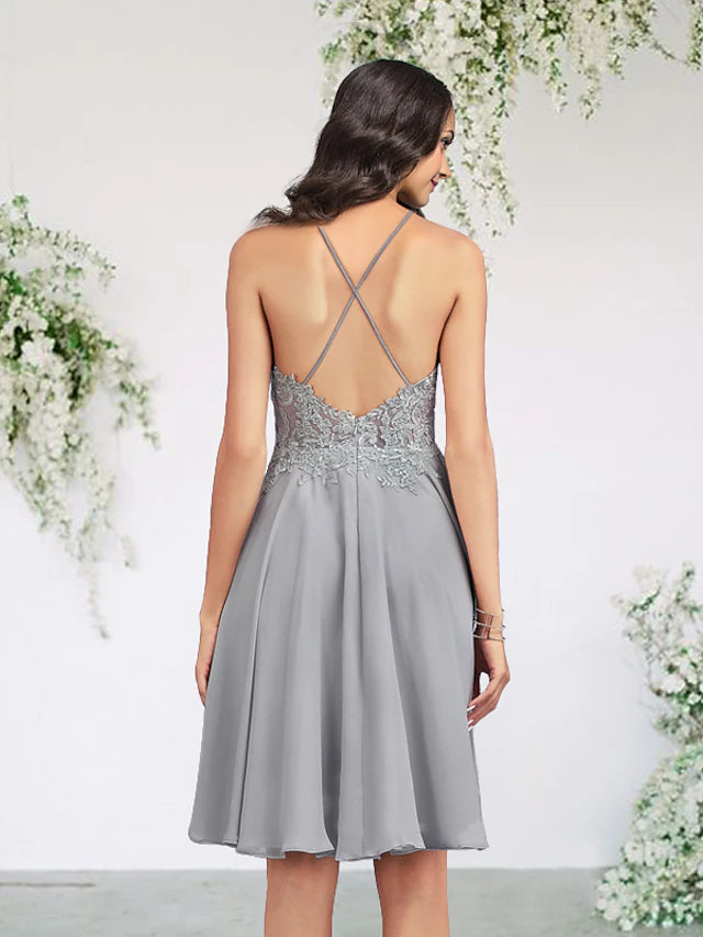 Luolandi A-Line Bridesmaid Dress Jewel Neck Sleeveless Elegant Short / Mini Chiffon / Lace / Tulle with Pleats