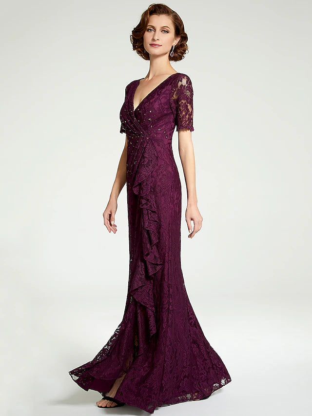Luolandi Sheath / Column Mother of the Bride Dress V Neck Floor Length Lace Short Sleeve with Beading