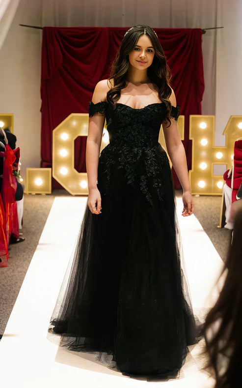 Luolandi Sexy Off-the-shoulder Lace Appliques A-Line Floor-length Backless Black Wedding Bride Dress Beautiful