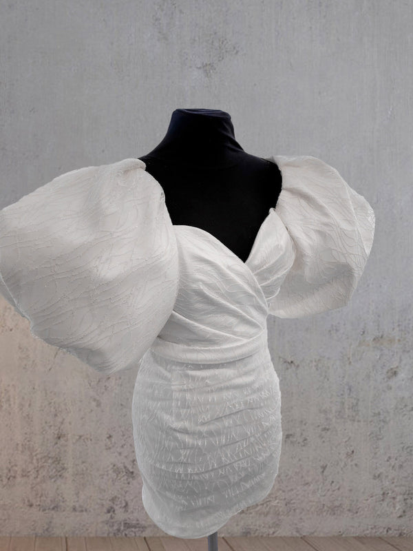 Luolandi Sheath Puff Sleeves Short V-Neck Wedding Dress Beautiful