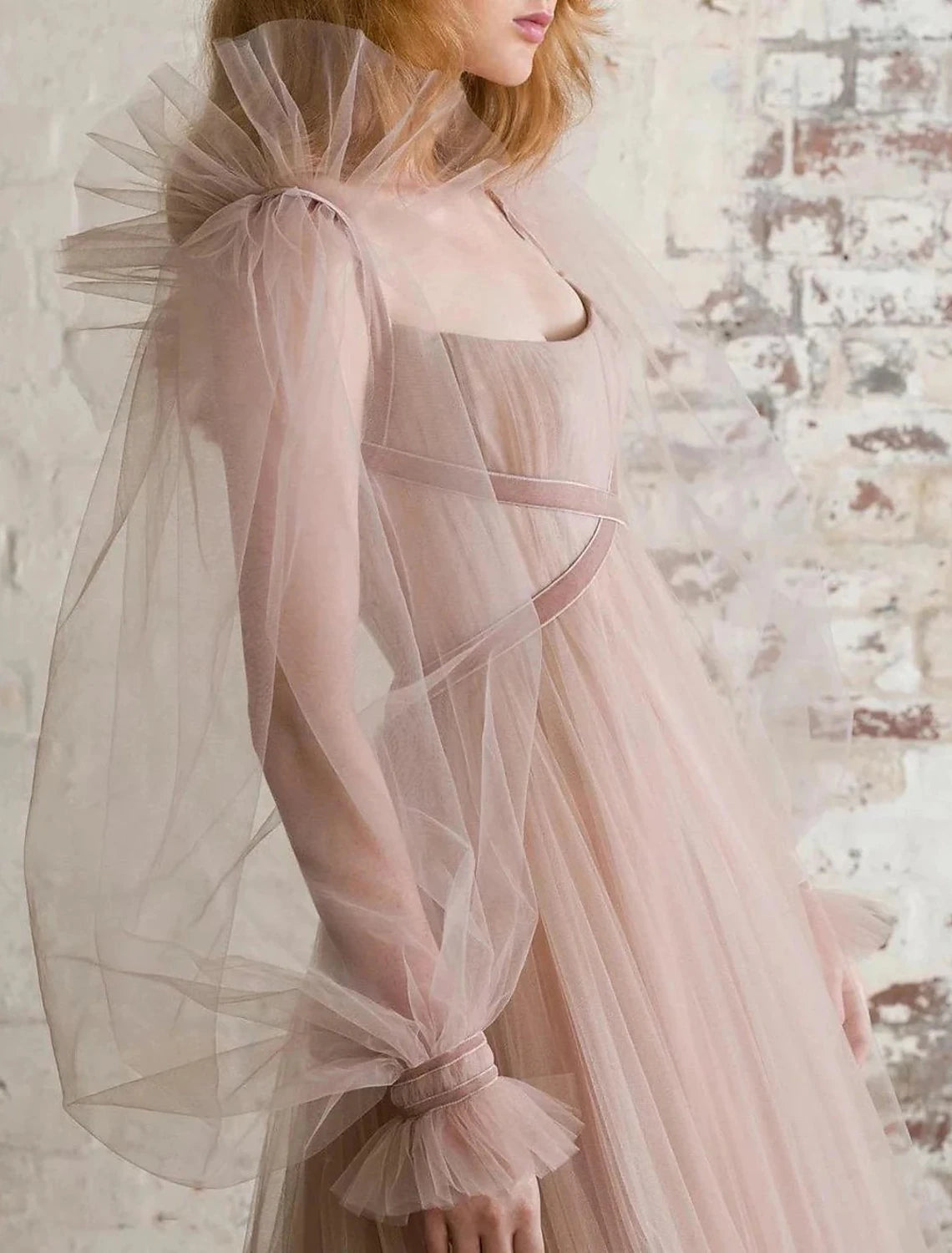 Luolandi A-Line Elegant Boho Engagement Formal Evening Birthday Dress Scoop Neck Long Sleeve Sweep / Brush Train Tulle with Pleats