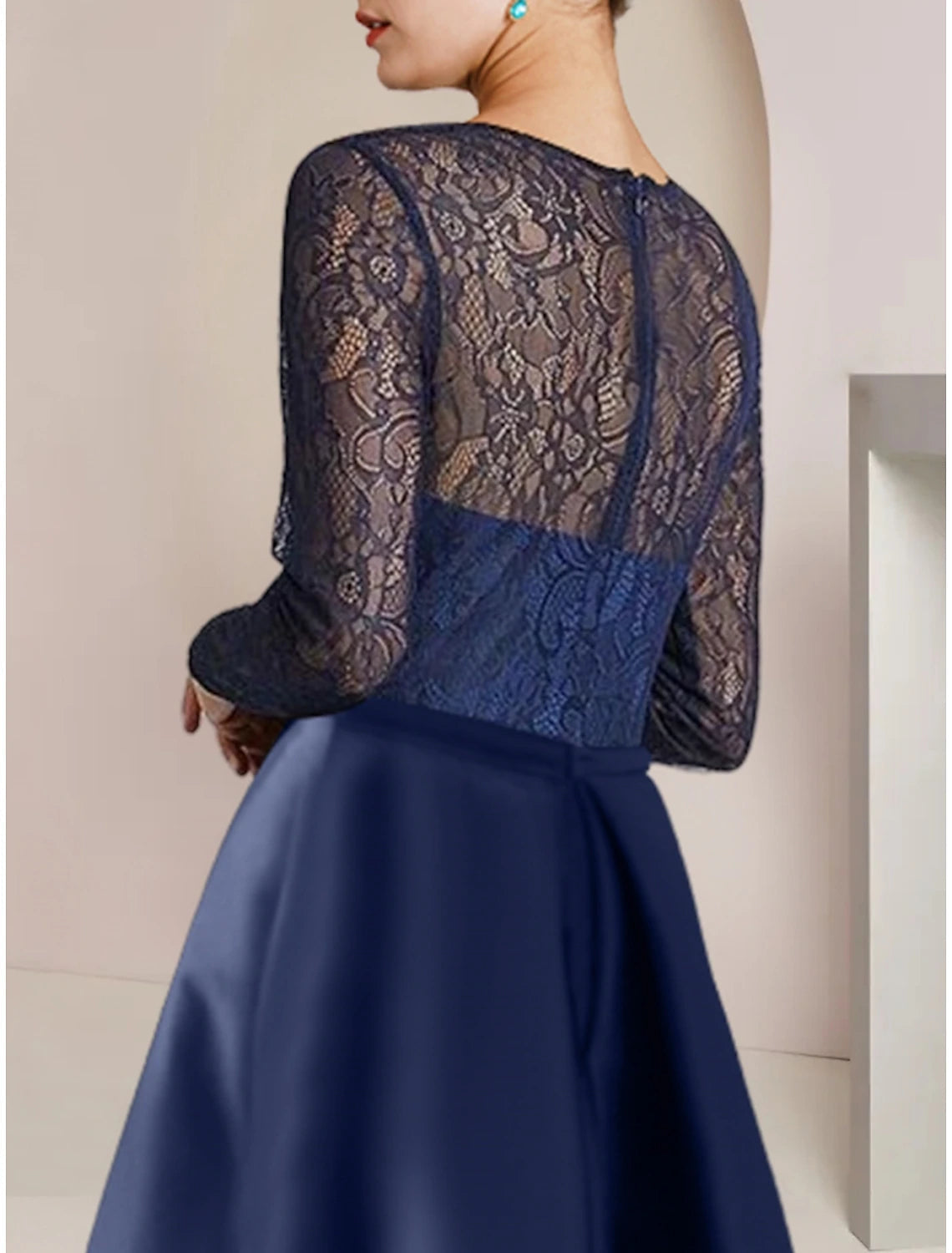 Luolandi A-Line Mother of the Bride Dress Wedding Guest Party Elegant Jewel Neck Sweep / Brush Train Lace Long Sleeve with Ruching
