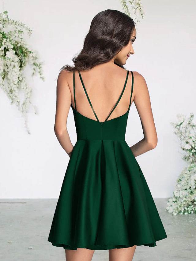 Luolandi A-Line Bridesmaid Dress V Neck Sleeveless Sexy Short / Mini Satin with Pleats Pure Color