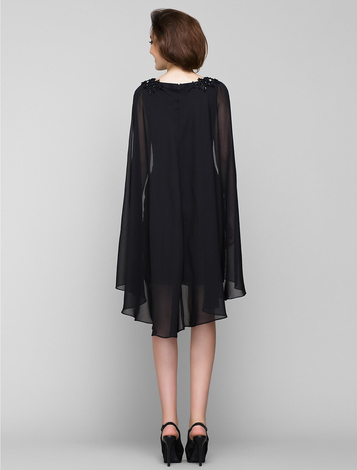 Luolandi Sheath / Column Mother of the Bride Dress Wrap Included Bateau Neck Knee Length Chiffon Sleeveless yes