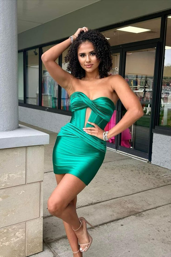 Luolandi Strapless Keyhole Ruched Satin Sheath Short Homecoming Dress Off Shoulder Sexy