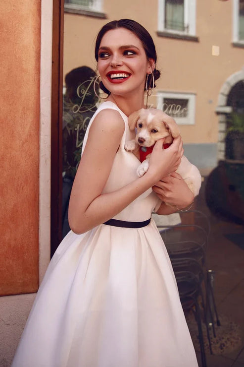 Luolandi Tea-length Sleeveless Vintage Satin Wedding Dress With Keyhole Back And Ruching Details