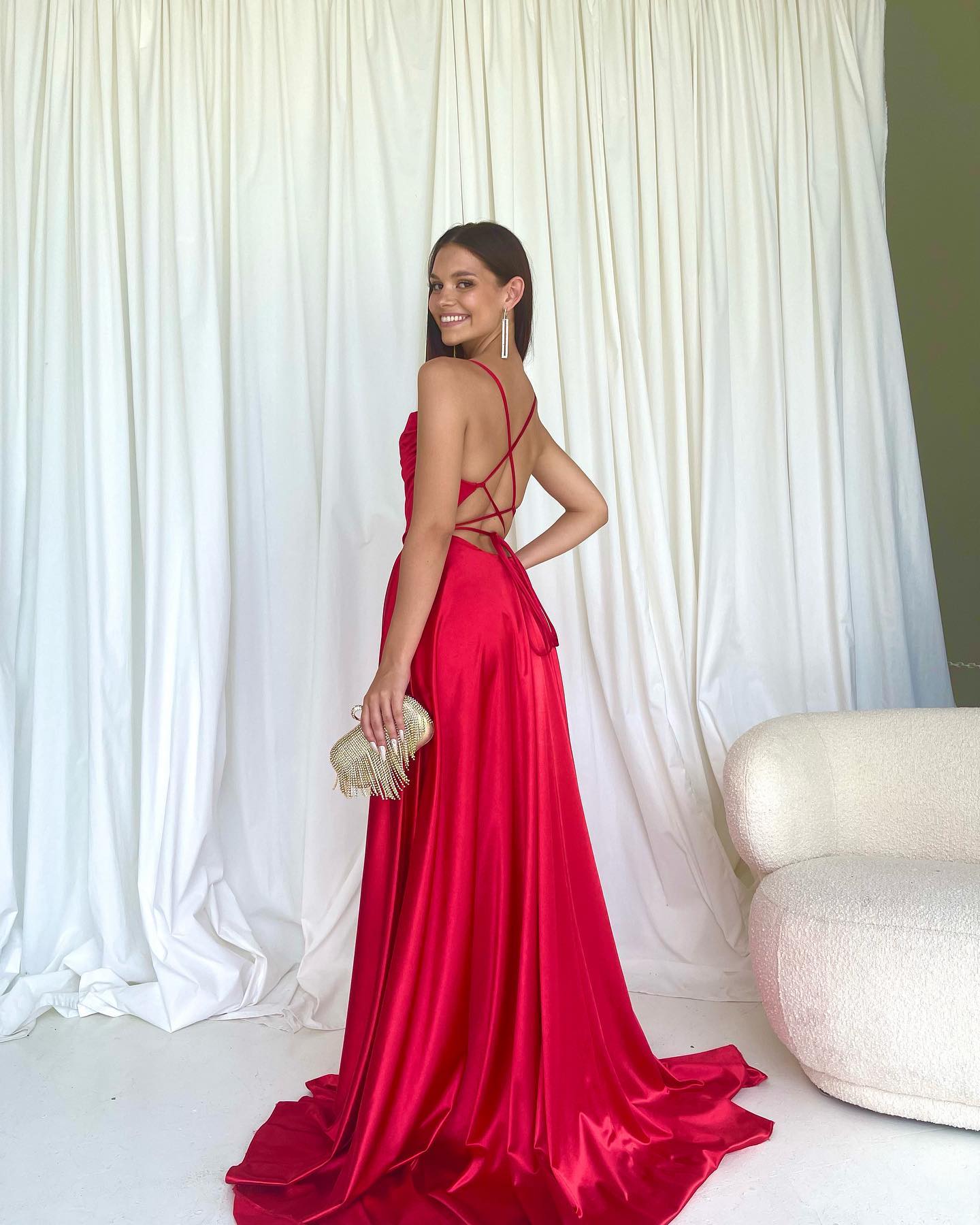 Luolandi Red Spaghetti Straps A-line Backless Long Prom Dress With Split Sexy Evening Dress