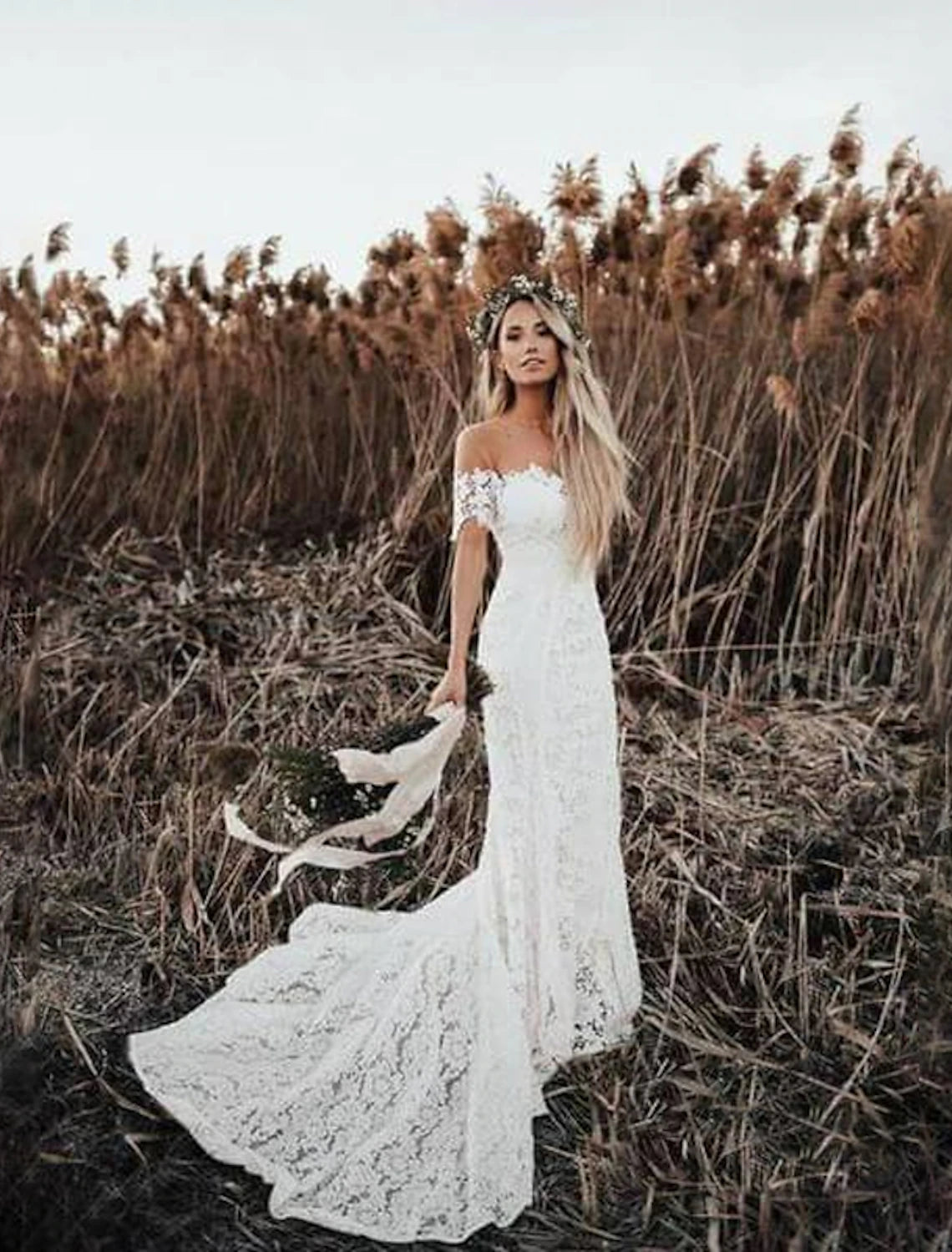 Luolandi Beach Boho Wedding Dresses Mermaid / Trumpet Off Shoulder Cap Sleeve Chapel Train Lace Bridal Gowns With Appliques
