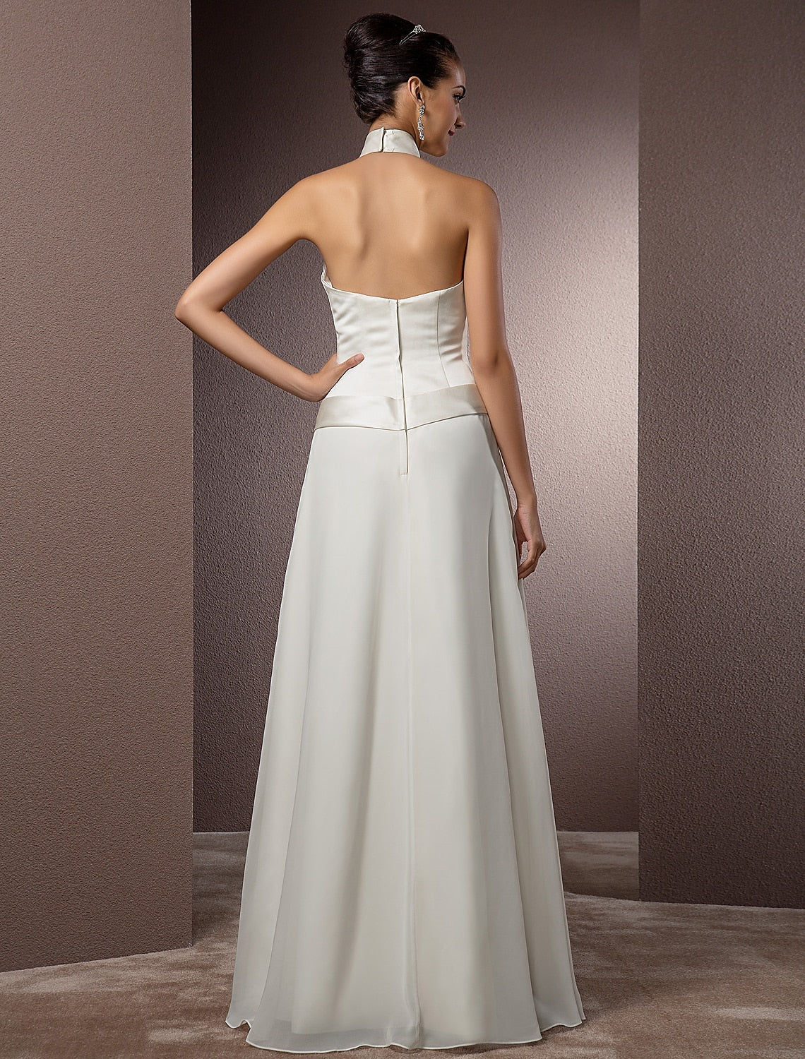 Luolandi Hall Wedding Dresses Sheath / Column Halter Sleeveless Floor Length Satin Bridal Gowns With Sash