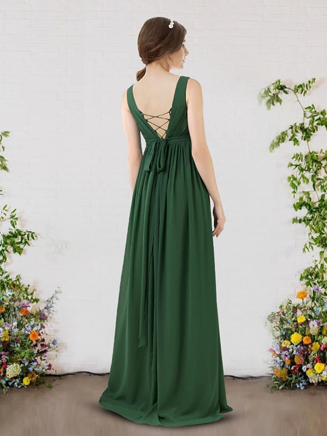 Luolandi A-Line Bridesmaid Dress V Neck Sleeveless Sexy Sweep / Brush Train Chiffon with Pleats Pure Color