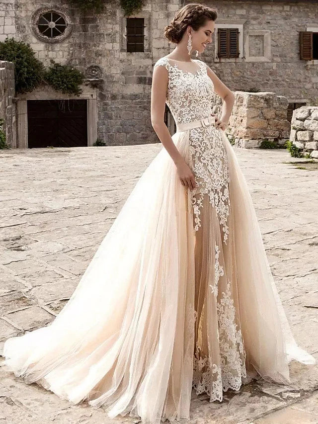 Luolandi Engagement Formal Wedding Dresses Court Train Mermaid / Trumpet Cap Sleeve Illusion Neck Lace