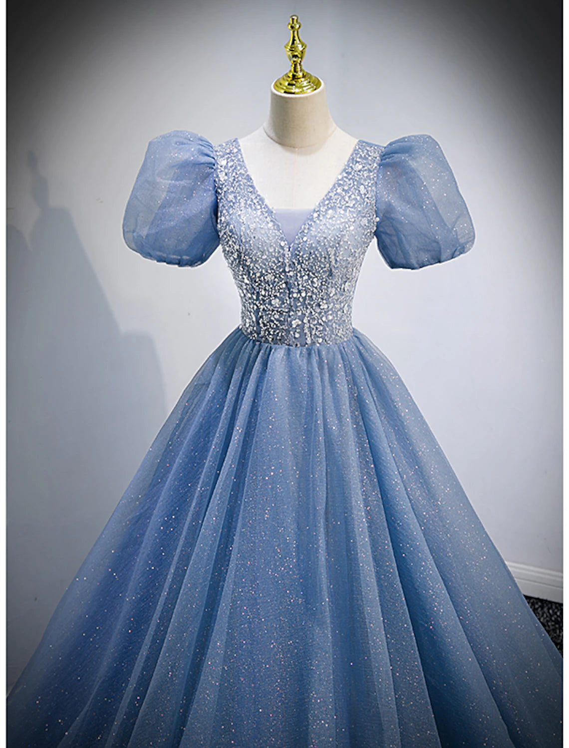 Luolandi A-Line Prom Dresses Puffy Dress Wedding Guest Quinceanera Floor Length Short Sleeve V Neck Tulle