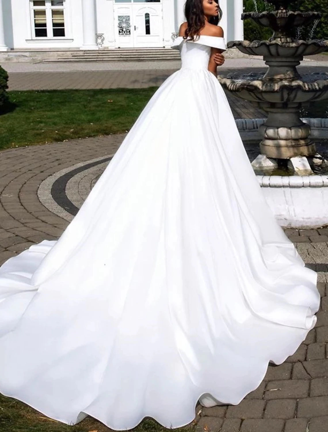 Luolandi Formal Wedding Dresses Ball Gown Off Shoulder Cap Sleeve Chapel Train Satin Bridal Gowns