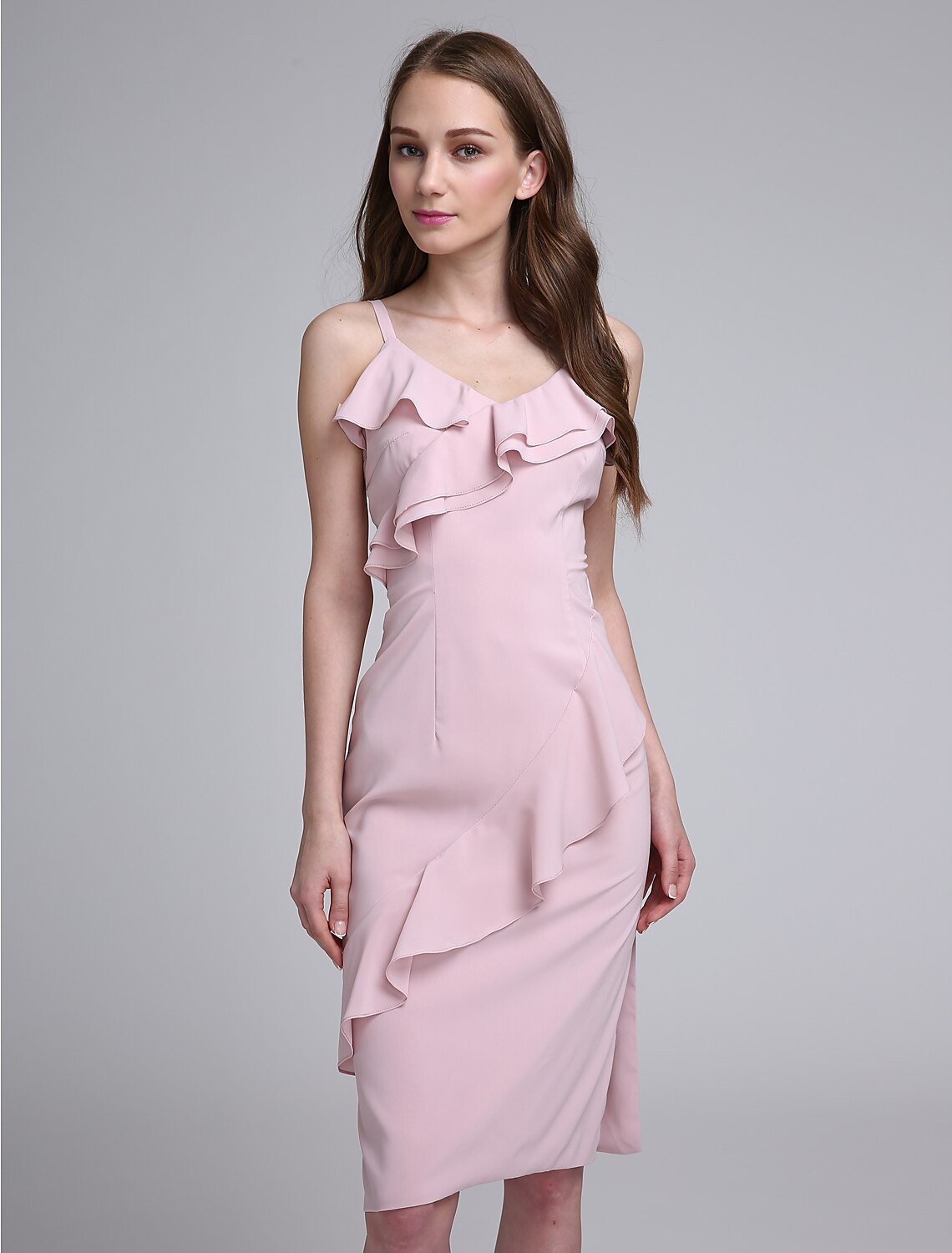 Luolandi Sheath / Column Bridesmaid Dress Spaghetti Strap Sleeveless Elegant Knee Length Chiffon