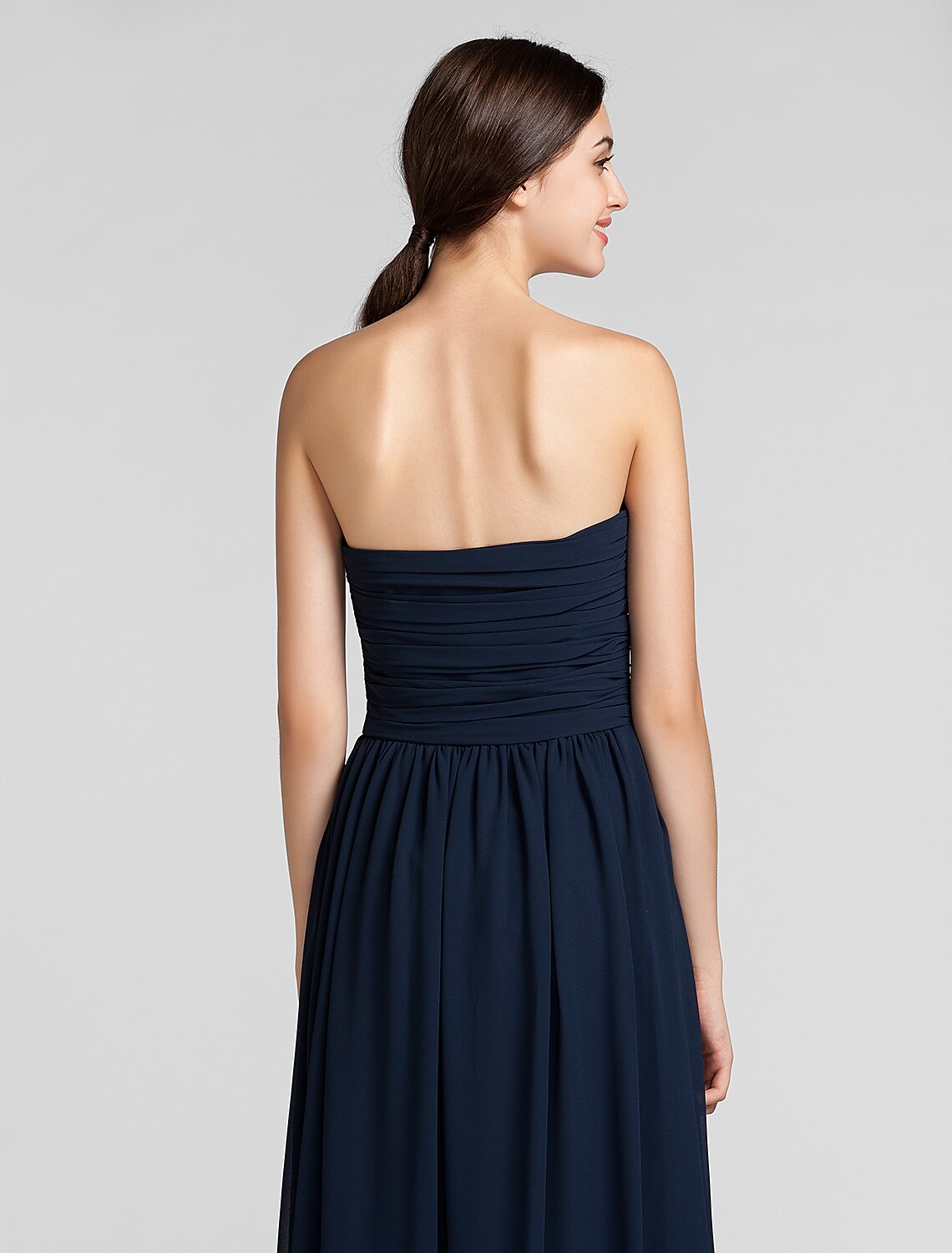 Luolandi Sheath / Column Bridesmaid Dress Sweetheart Sleeveless Open Back Floor Length Chiffon with Criss Cross Draping