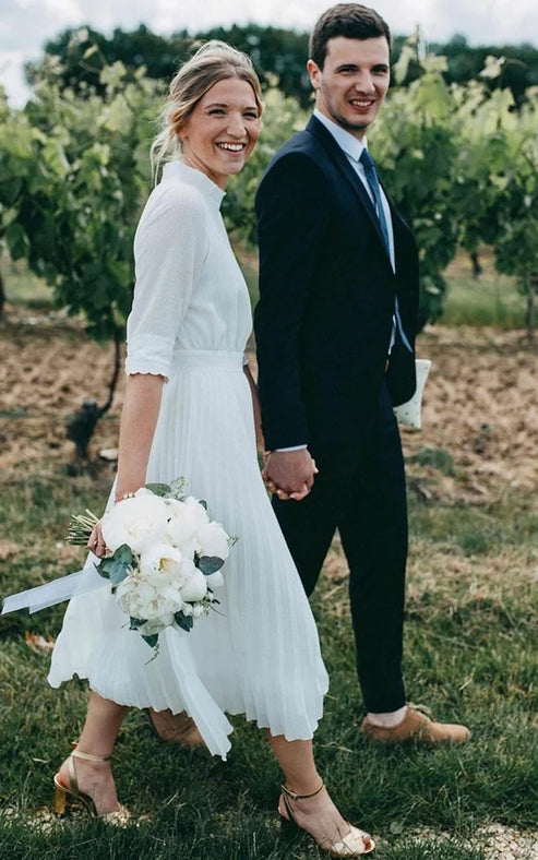 Luolandi Vintage Modest Long Sleeve Wedding Dress with Pleats Simple Tea-length A-Line High Neck