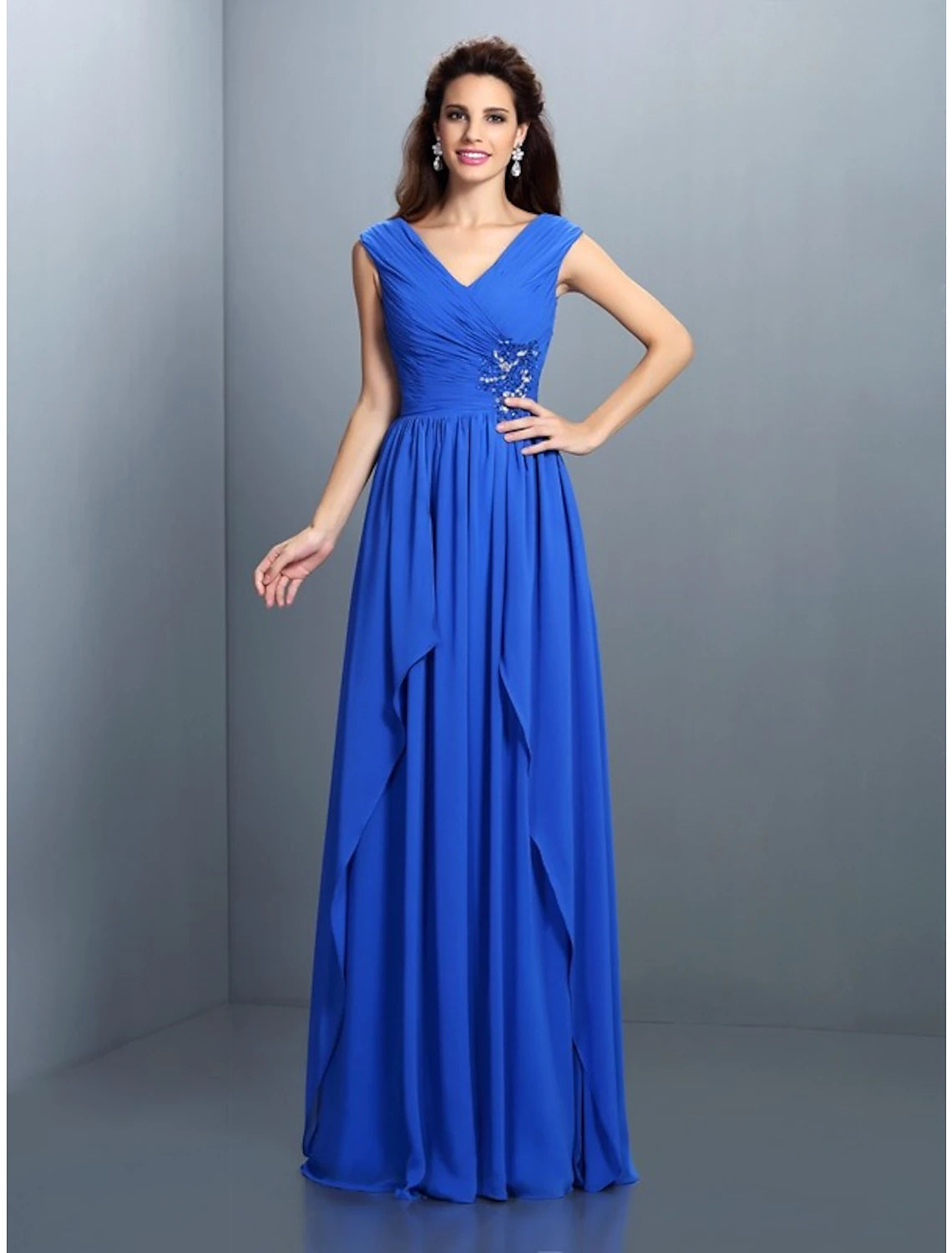 Luolandi A-Line Evening Gown Sparkle & Shine Dress Wedding Guest Wedding Party Floor Length Sleeveless V Neck Bridesmaid Dress Chiffon