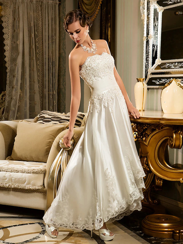 Luolandi Little Dresses Wedding Dresses Asymmetrical A-Line Strapless Sweetheart Lace With Appliques