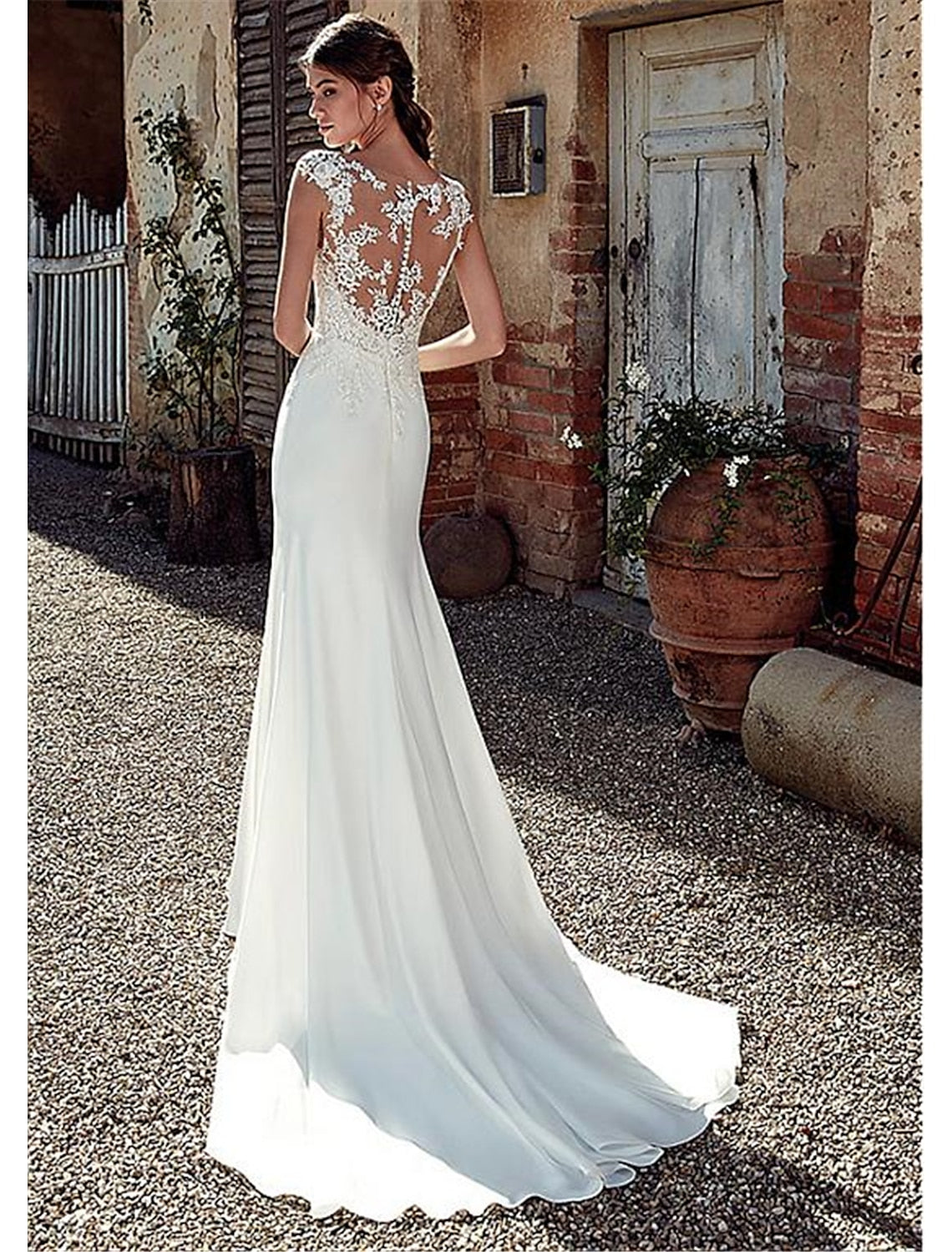 Luolandi Beach Open Back Wedding Dresses Court Train Mermaid / Trumpet Cap Sleeve Illusion Neck Chiffon