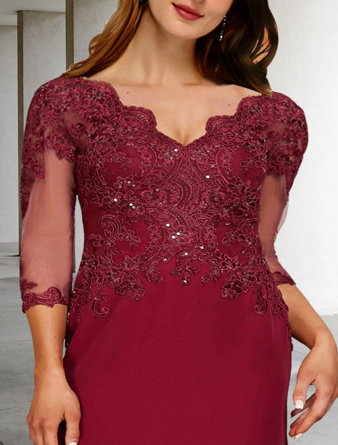 Luolandi A-Line Mother of the Bride Dresses Plus Size Hide Belly Curve Elegant Dress Formal Court Train 3/4 Length Sleeve V Neck Chiffon with Sequin Slit