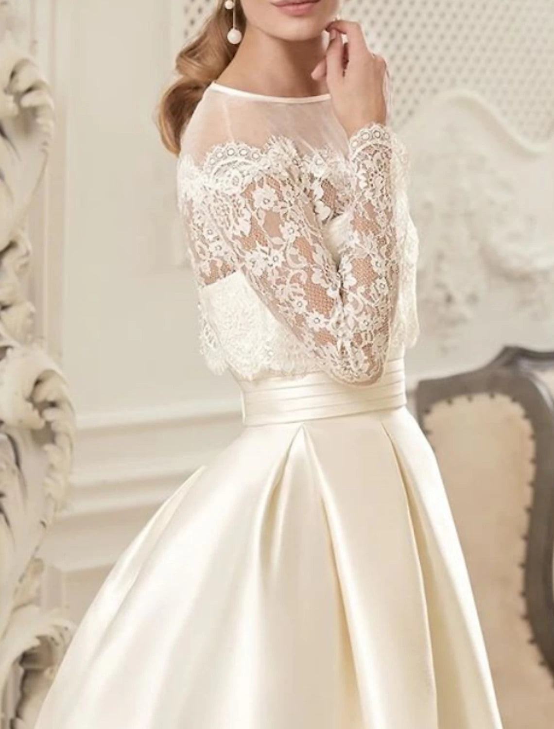 Luolandi Engagement Vintage 1940s / 1950s Formal Fall Wedding Dresses A-Line Illusion Neck Long Sleeve Floor Length Satin Bridal Gowns