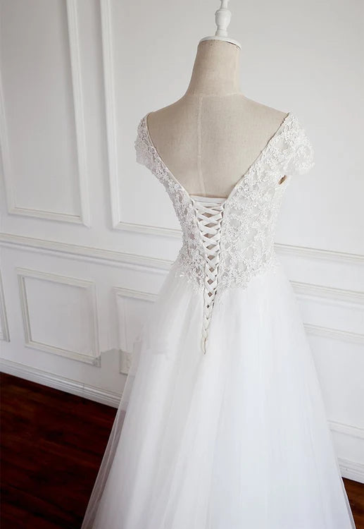 Luolandi Lace Cap Sleeves Tulle Floor Length Party Dress A-line Wedding Dresses V-neck Elegant
