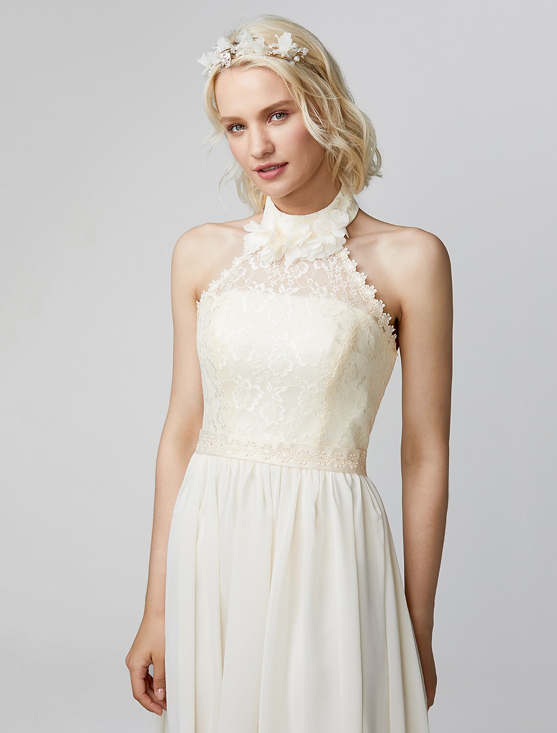 Luolandi Sheath / Column High Neck Floor Length Chiffon / Lace Bodice Bridesmaid Dress with Sash / Ribbon