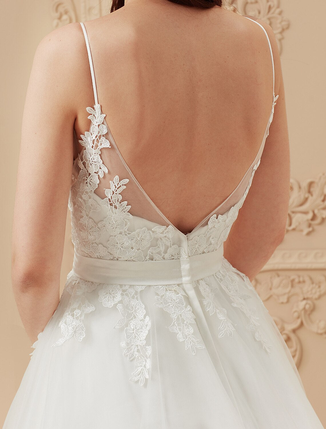 Luolandi Ball Gown Wedding Dresses V Neck Sweep / Brush Train Satin Tulle Over Lace Spaghetti Strap Romantic Illusion Detail Backless