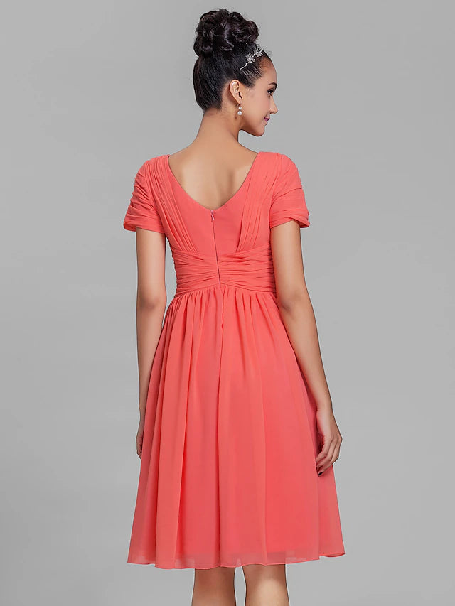 Luolandi Sheath / Column Bridesmaid Dress V Neck Short Sleeve Vintage Inspired Knee Length Chiffon with Ruched