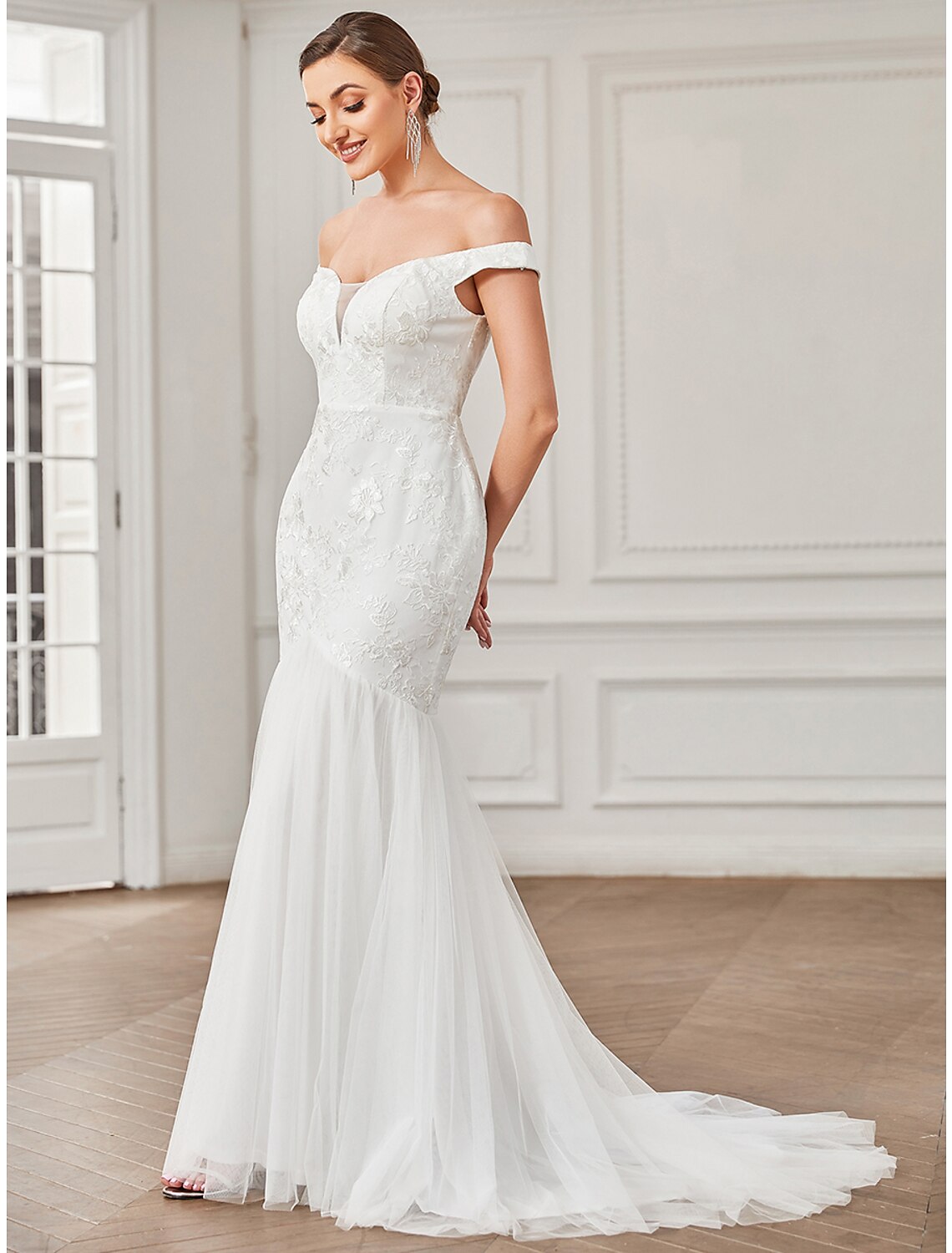 Luolandi Reception Vintage Wedding Dresses A-Line Off Shoulder Cap Sleeve Sweep / Brush Train Lace Bridal Gowns With Lace