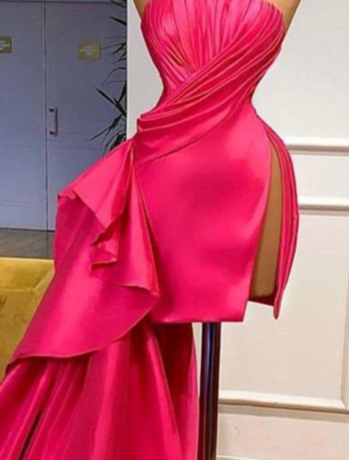 Luolandi Sheath / Column Cocktail Dresses Sexy Dress Summer Short / Mini Sleeveless Strapless Barbiecore Satin