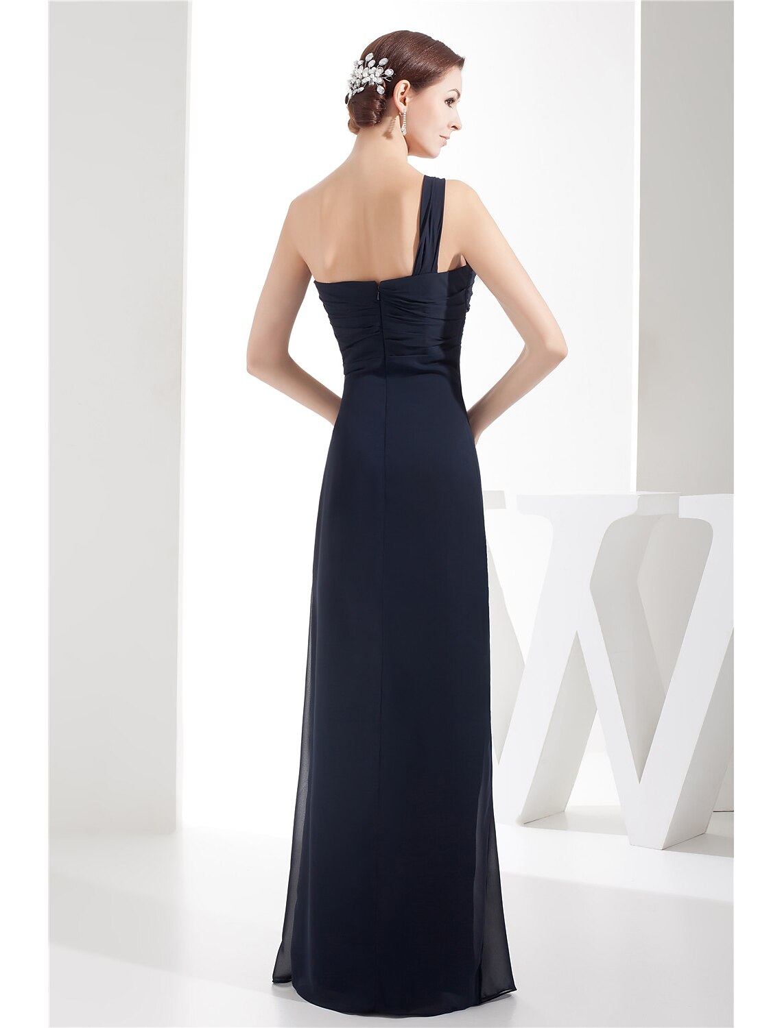 Luolandi Sheath / Column Evening Gown Minimalist Dress Wedding Guest Floor Length Sleeveless One Shoulder Chiffon