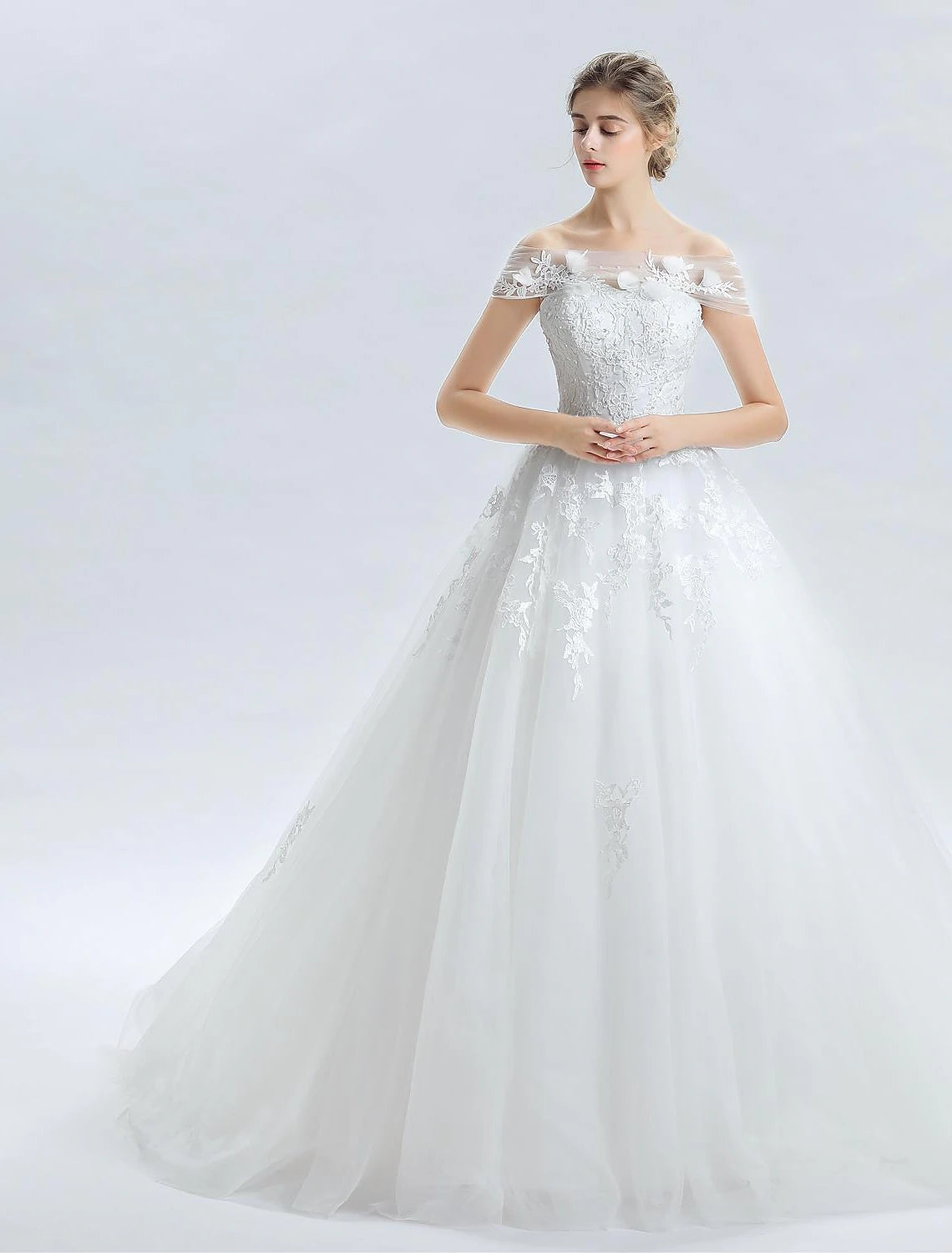 Luolandi Hall Wedding Dresses Ball Gown Off Shoulder Sleeveless Cathedral Train Satin Bridal Gowns