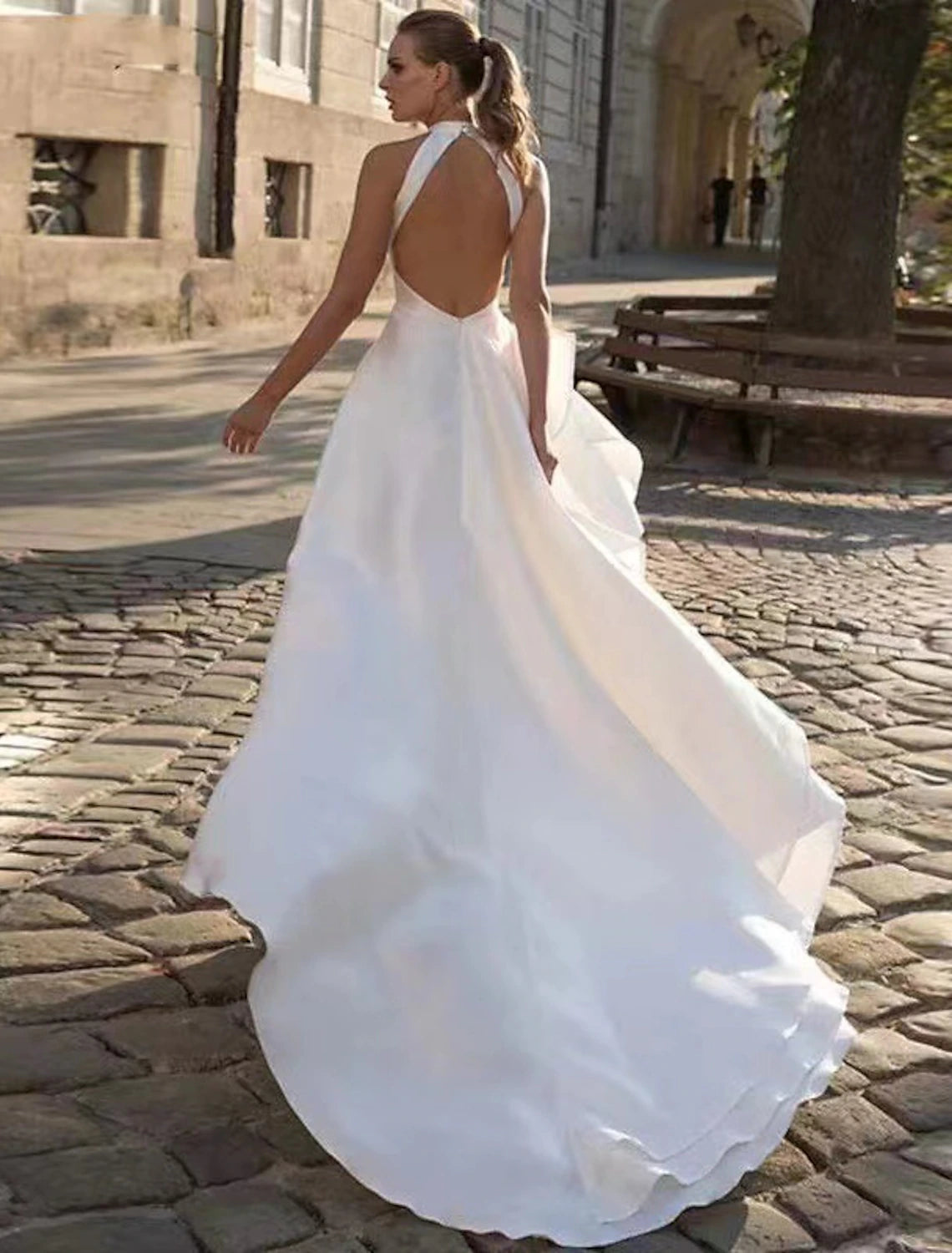 Luolandi Reception Open Back Casual Wedding Dresses A-Line Halter Sleeveless Court Train Satin Bridal Gowns With Solid Color Fall Wedding Party