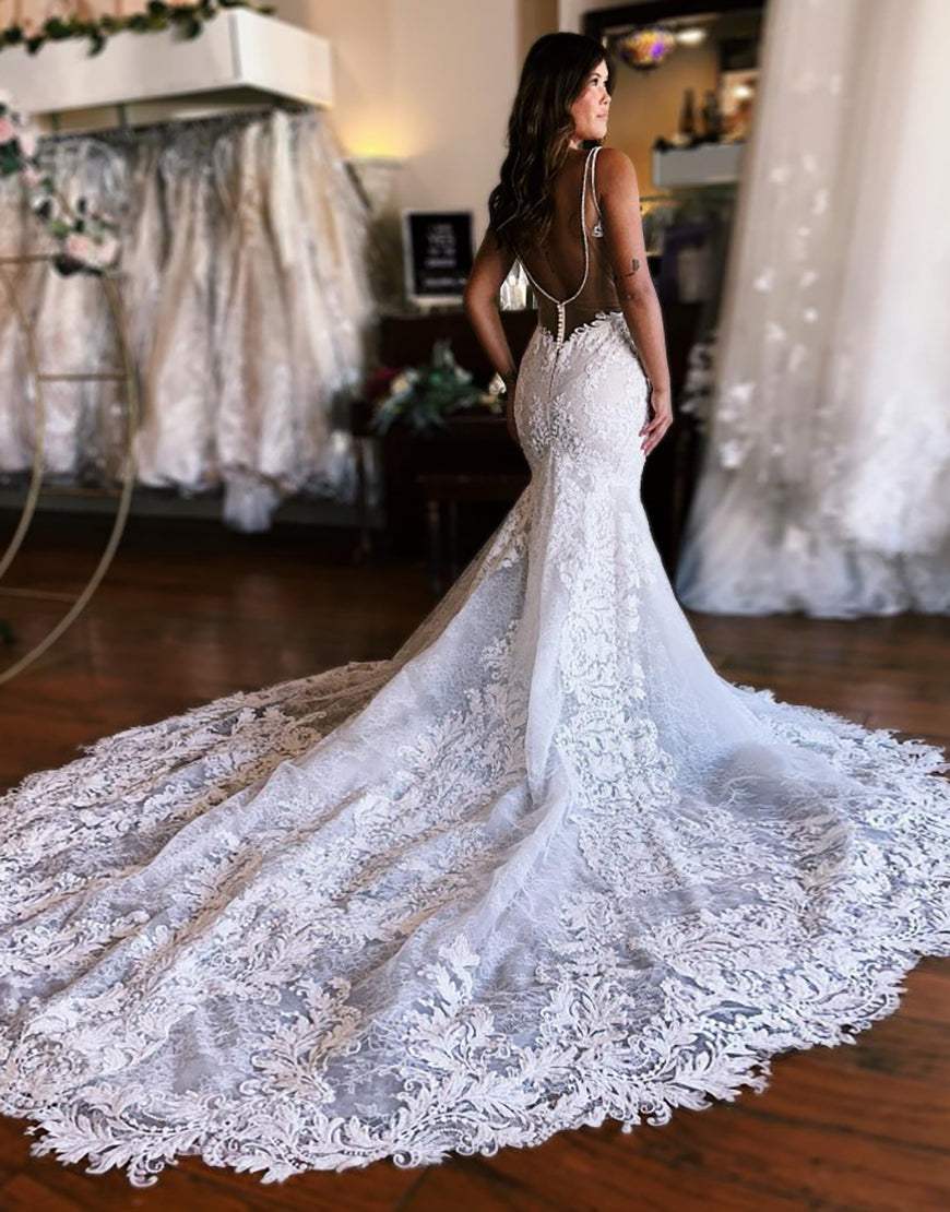 Luolandi Mermaid Spaghetti Straps Ivory Chapel Train Long Bridal Dress Wedding Dresses