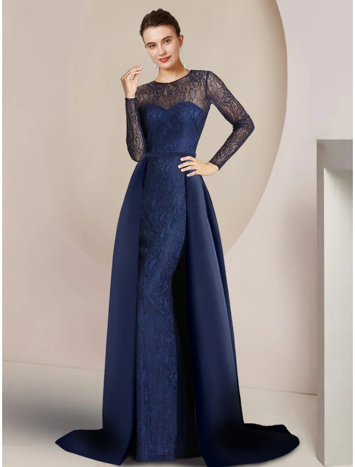 Luolandi A-Line Mother of the Bride Dress Wedding Guest Party Elegant Jewel Neck Sweep / Brush Train Lace Long Sleeve with Ruching