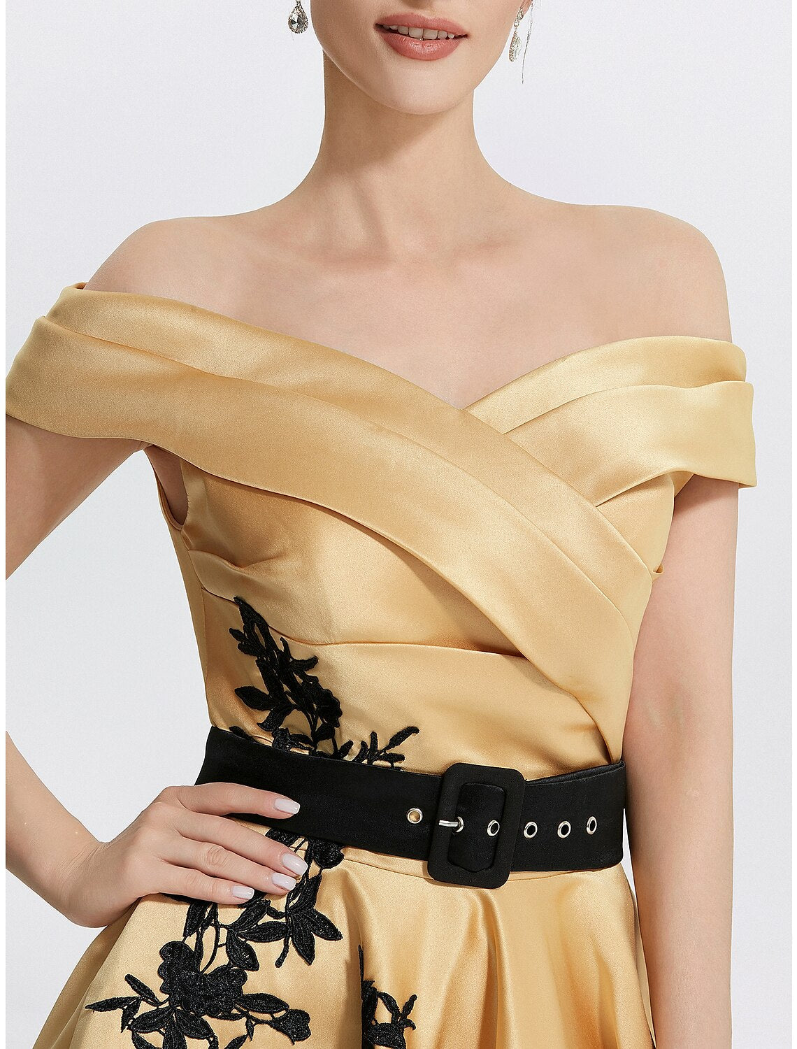 Luolandi A-Line Cocktail Dresses Elegant Dress Formal Prom Tea Length Sleeveless Off Shoulder Satin