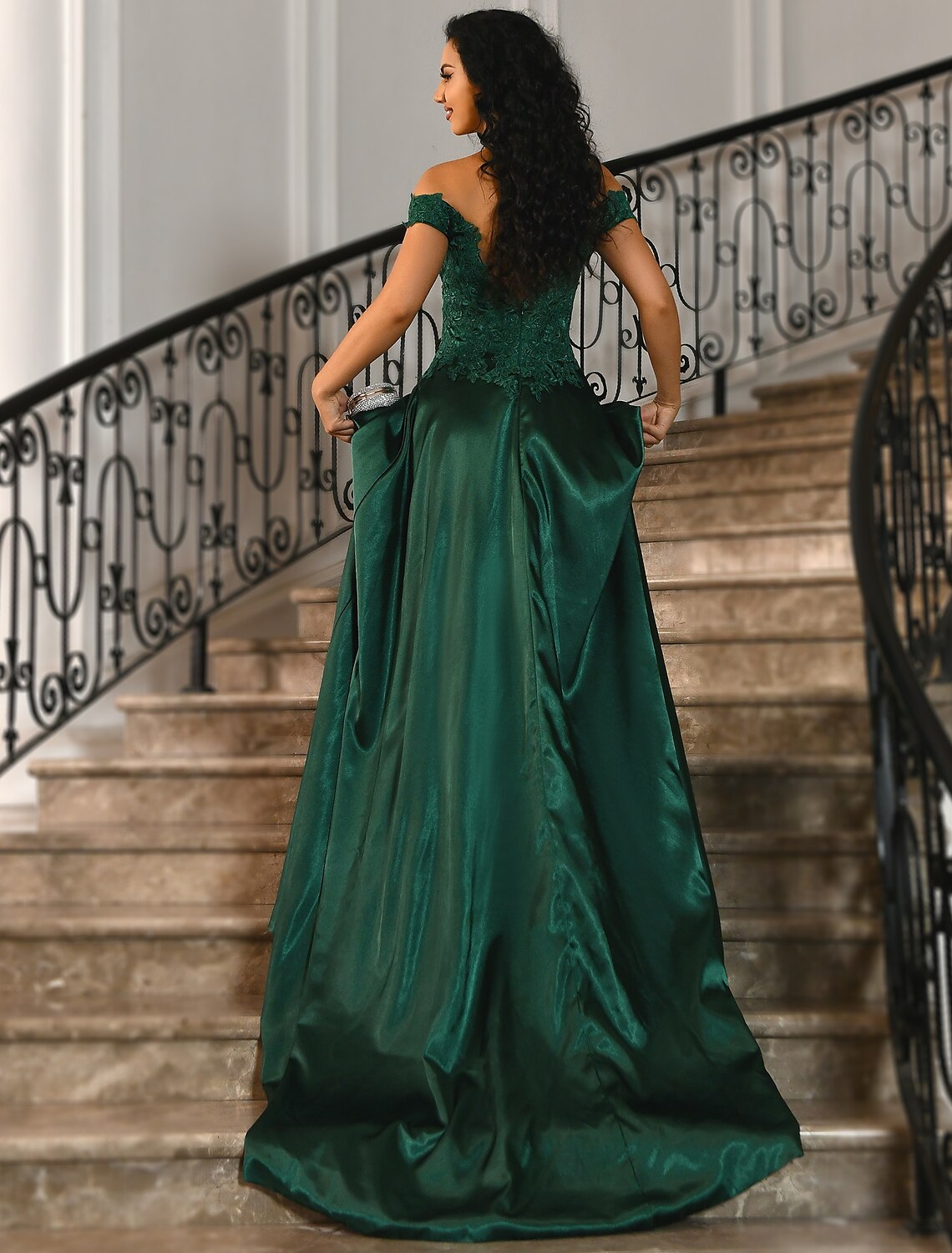 Luolandi A-Line Elegant High Split Prom Formal Evening Dress Off Shoulder Short Sleeve Sweep / Brush Train Lace with Slit