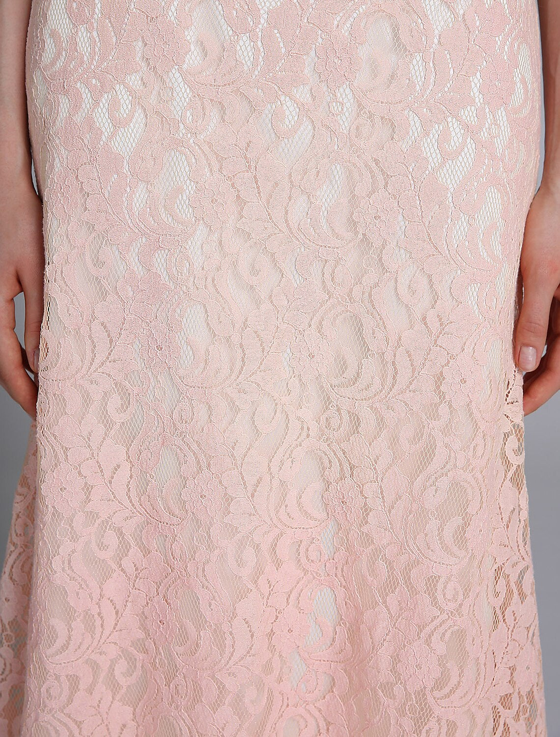 Luolandi Mermaid / Trumpet Mother of the Bride Dress Color Block Jewel Neck Floor Length Lace Half Sleeve No with Sash