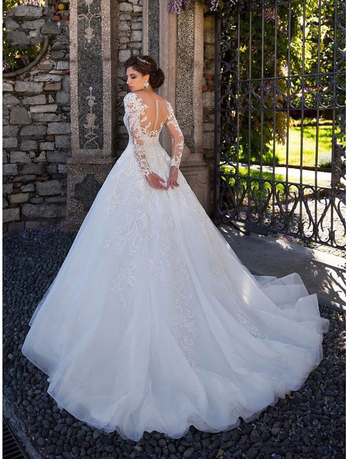 Luolandi Engagement Formal Fall Wedding Dresses Ball Gown Illusion Neck Long Sleeve Court Train Lace Bridal Gowns With Lace Appliques Wedding Party