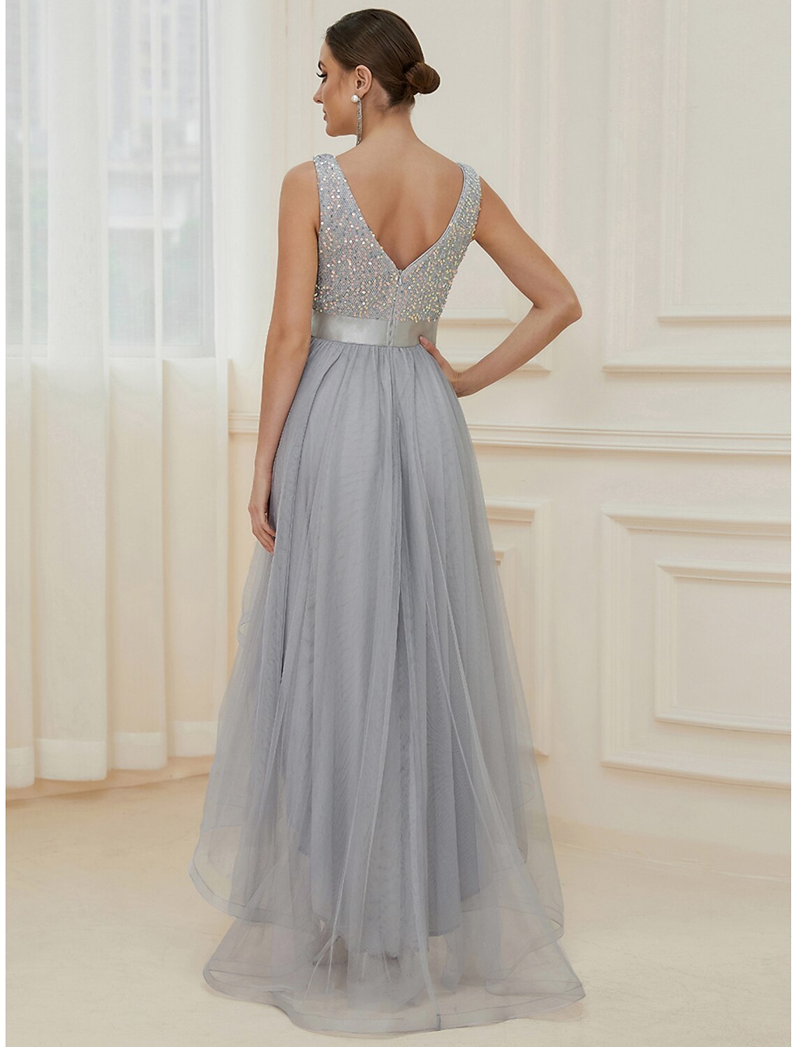 Luolandi A-Line Bridesmaid Dress V Neck Sleeveless Elegant Asymmetrical Sequined with Sequin