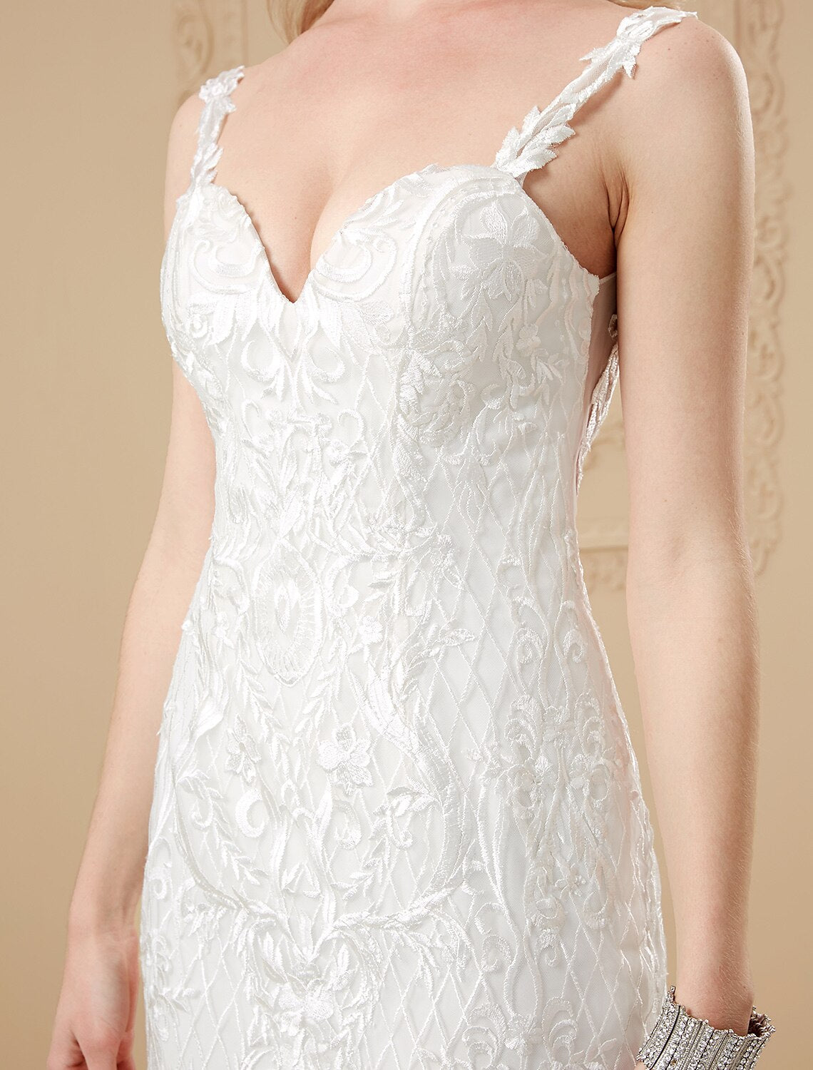 Luolandi Wedding Dresses Mermaid / Trumpet Sweetheart Spaghetti Strap Chapel Train Satin Bridal Gowns With Buttons