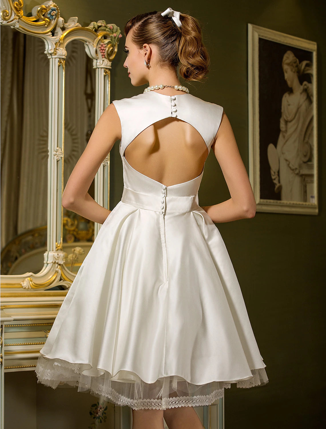 Luolandi Reception Vintage 1940s / 1950s Little Dresses Wedding Dresses A-Line Sweetheart Cap Sleeve Knee Length Satin Bridal Gowns With Lace