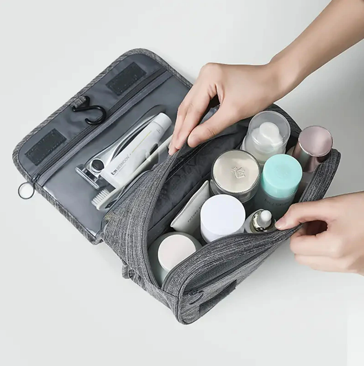 1pc Hanging Travel Toiletry BagCosmetic And Bath Organizer Bag