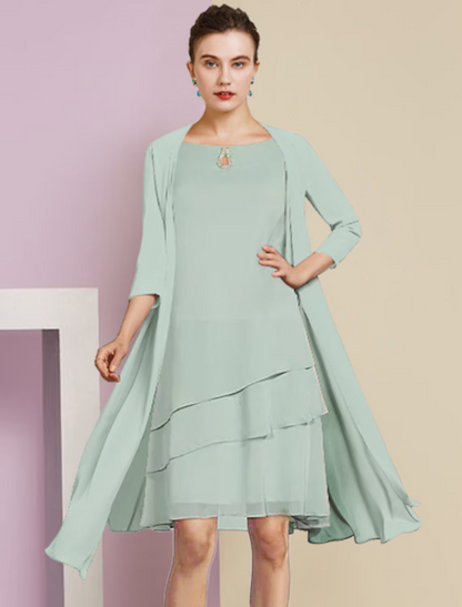 Two Piece A-Line Mother of the Bride Dress Formal Wedding Guest Elegant Scoop Neck Knee Length Chiffon Length Sleeve with Tier