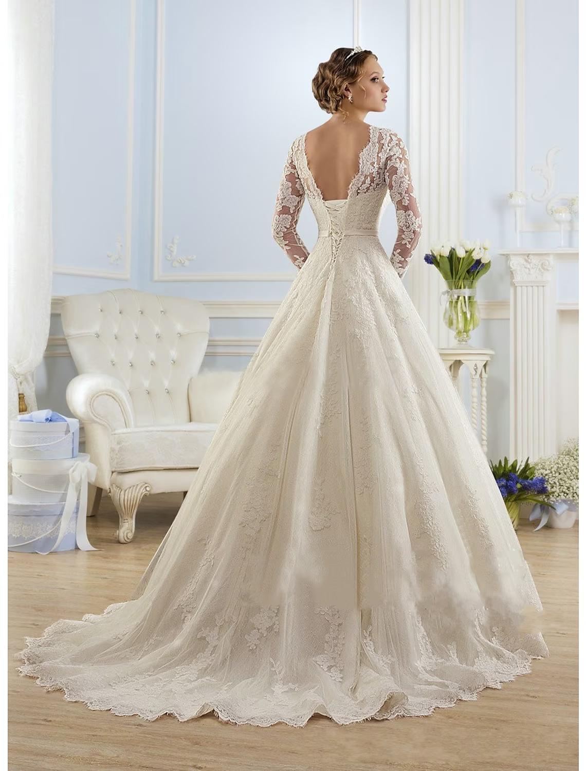 Engagement Formal Wedding Dresses Court Train A-Line Long Sleeve Jewel Neck Lace With Appliques