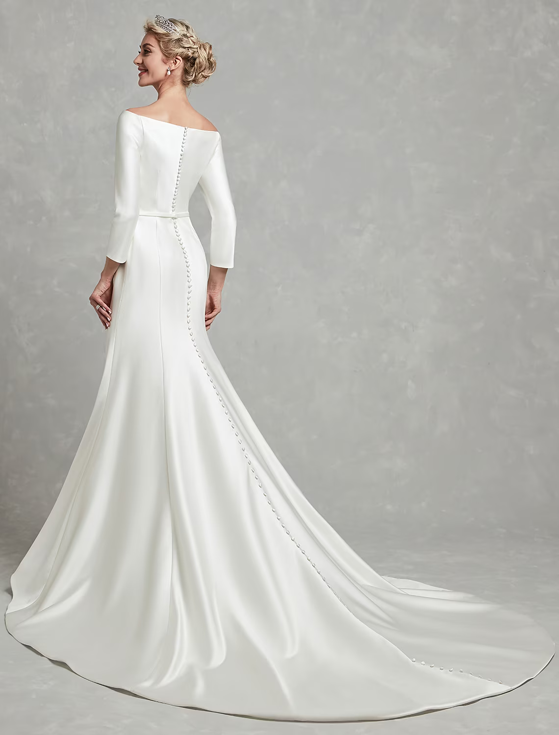 Casual Wedding Dresses Chapel Train Length Sleeve Strapless Satin With Pleat