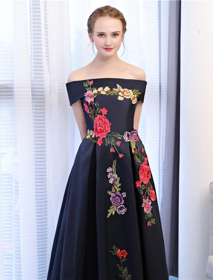 A-Line Floral Dress Wedding Guest Floor Length Sleeveless Off Shoulder Satin with Embroidery Appliques