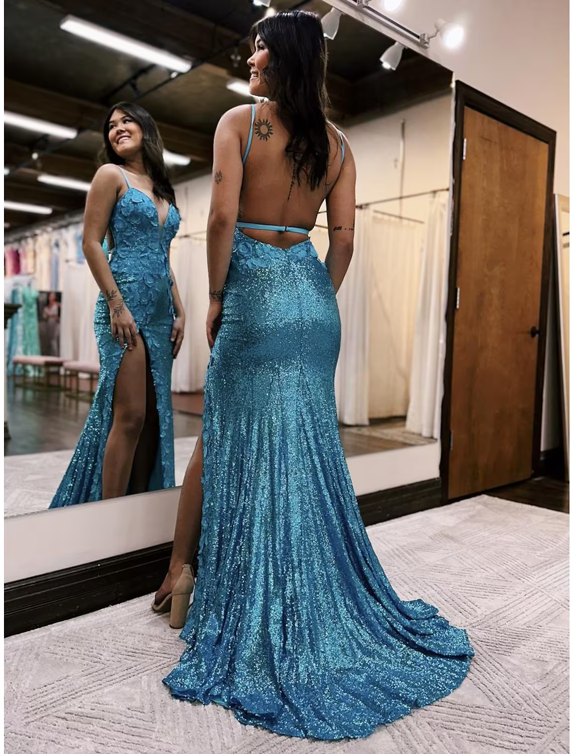 Prom Dresses Sparkle Shine Dress Formal Sleeveless V Neck Sequined Backless with Sequin Appliques